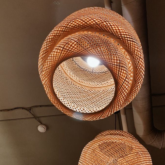 1a68Lustre Pendente de Bambu Rustico Modelo Cayman – Bambu 40cm 698b5dcd0782434ab5dcdeee8a2db